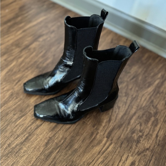 Heeled Ankle Boots - Zara - 6.5 - Picture 3 of 4